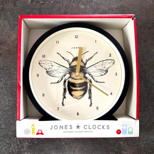Bee design wall clock - bee,